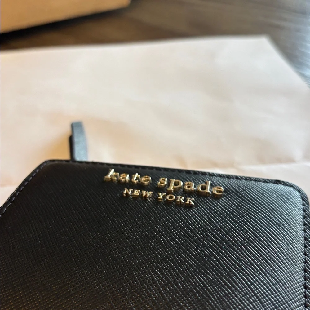 Kate Spade New York black and silver staci saffiano leather wallet purse